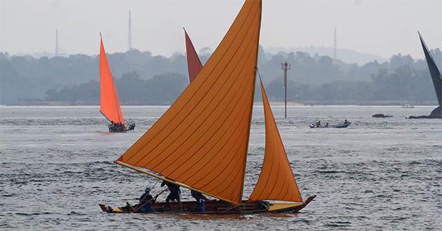 63LOMBA PERAHU LAYAR.jpg